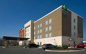 Holiday Inn Express And Suites New Braunfels